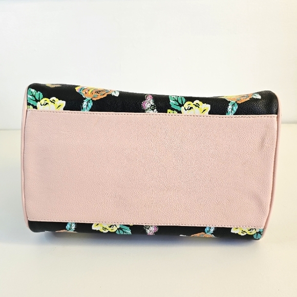 Betsey Johnson Floral Handbag - Picture 8 of 9